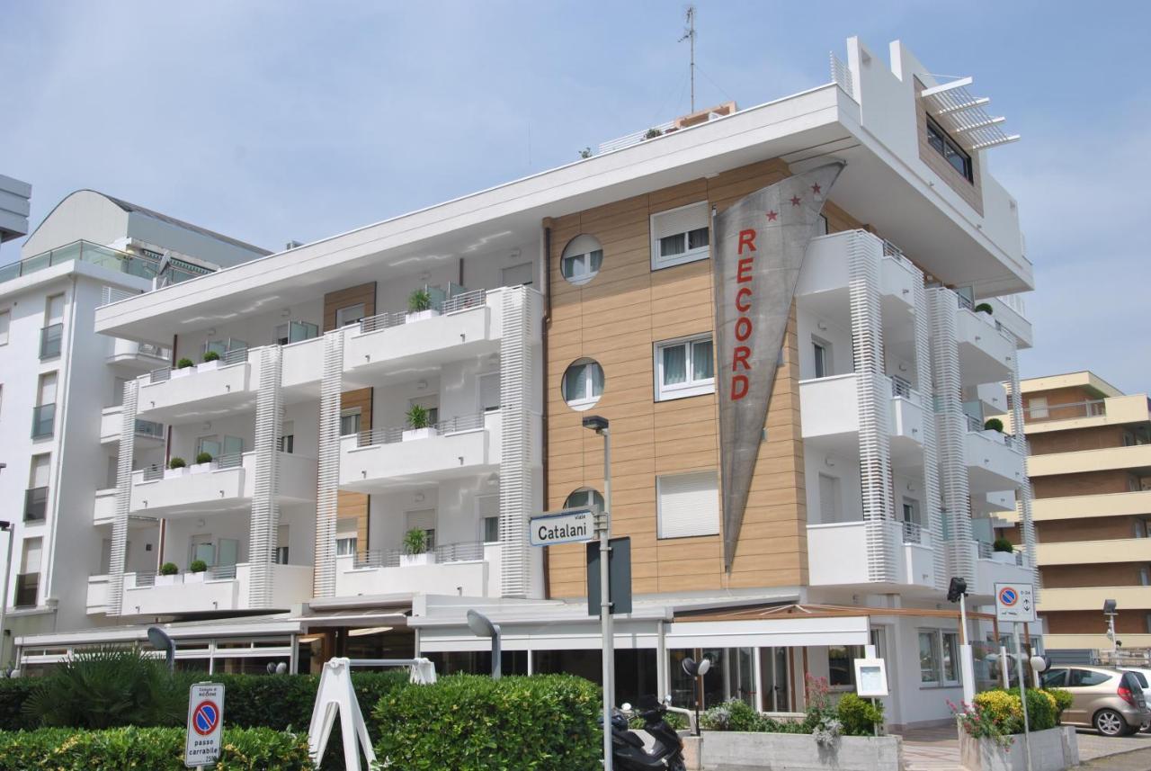 Hotel Record Ριτσόνε Εξωτερικό φωτογραφία