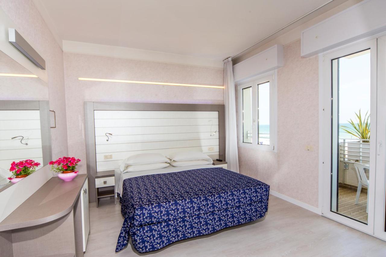 Hotel Record Ριτσόνε Εξωτερικό φωτογραφία
